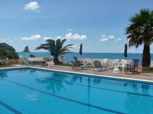 LUXURY APARTMENT 100MT  FROM BEACH — photo 5