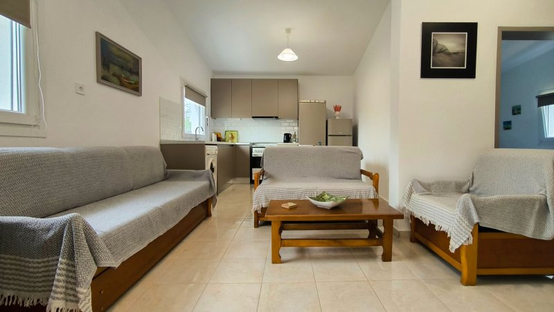 Vagias Suite in Myrodato Beach — photo 4