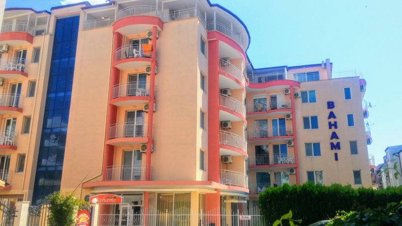 Apartment in Bahami complex — photo 1