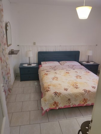 Apartment with Parking, yard and Wi-Fi — photo 3