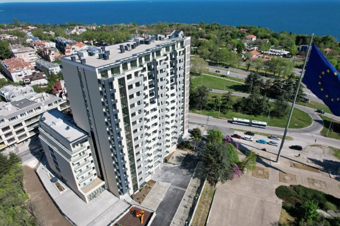 Top location, Sea View & luxury apartment Symphony
