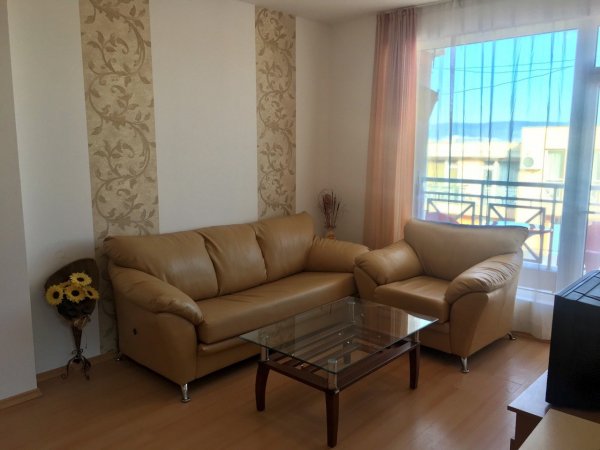 Apartment in Sunny day 6 — photo 2