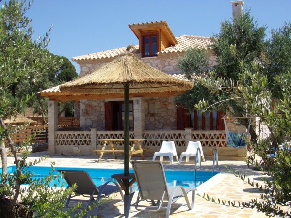 Alegria Villas — photo 1
