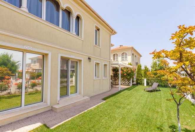 Villa Nadia — photo 2