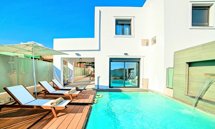 Perla Nera Villa Heated Pool — фото 5