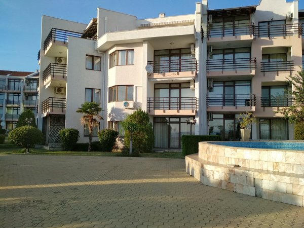 Apartments in Sveti Vlas. Complex "DIAMANT" — photo 5