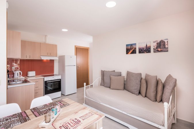 Athina apartments platanias — photo 6