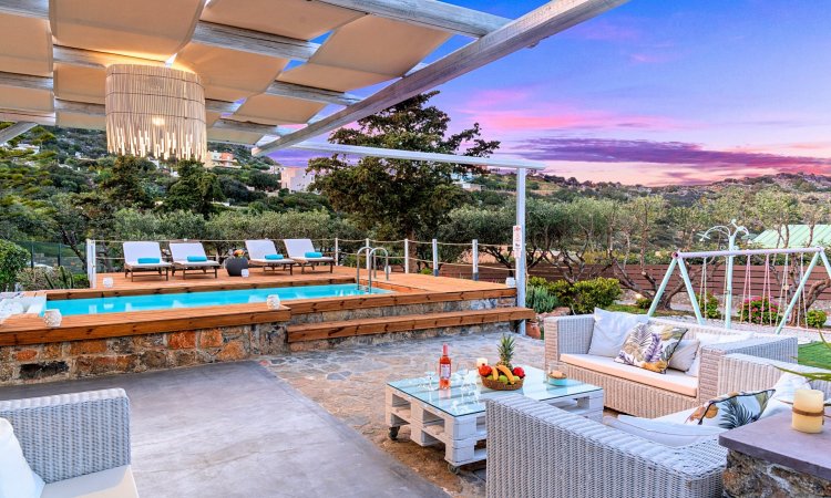 Cretan Lodge Heated Pool — photo 2