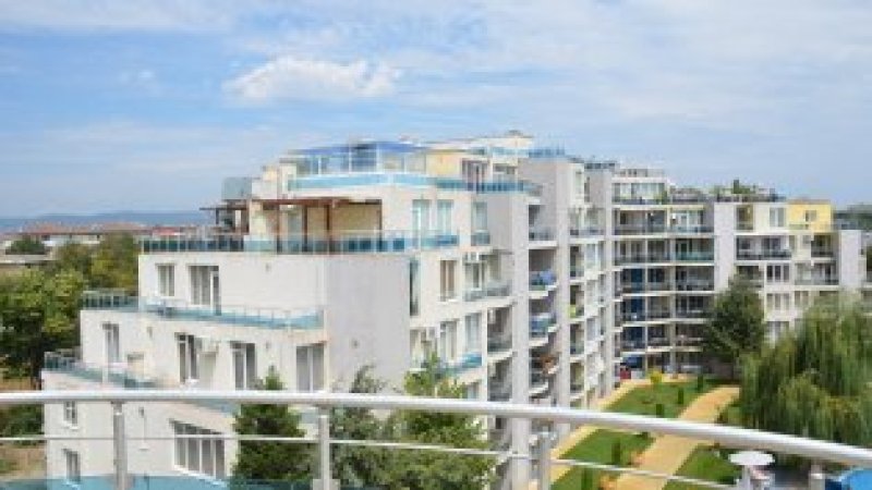 Oasis Laguna — photo 2
