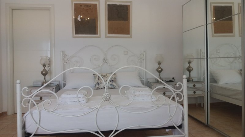 Estate Dafnopanagia,Studio Ourania — photo 2