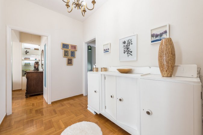 Sophisticated Family House With Acropolis View — photo 2