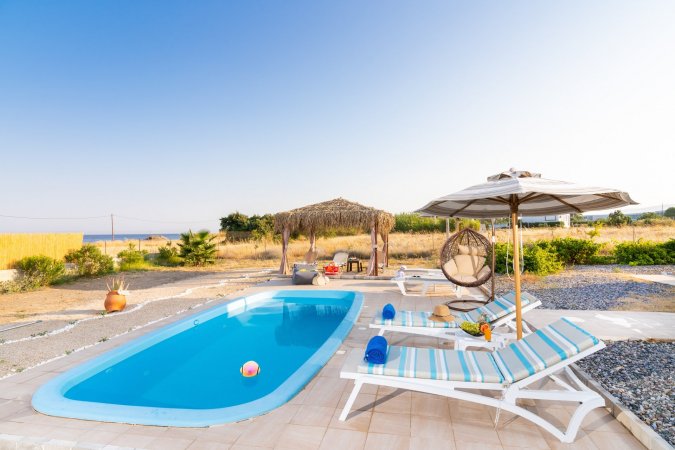 Gennadi Serenity House-beachfront villa with private pool — photo 4