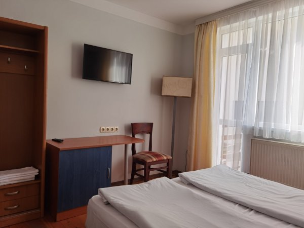 Extended triple room in the Guest House "Mira" *** — photo 3