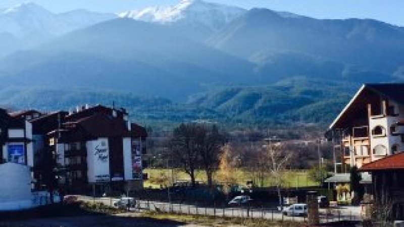 Apartment Emerald Hotel Bansko Next to the gondoa — photo 3