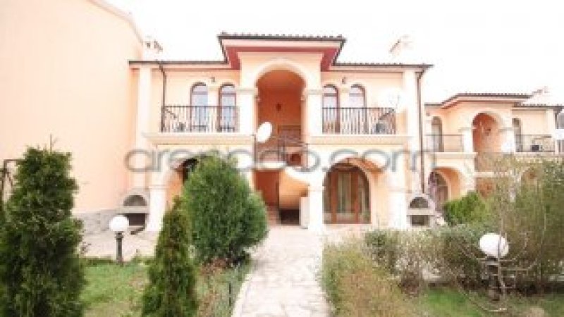 Apartment with 1 bedroom in Villa Romana complex — photo 2