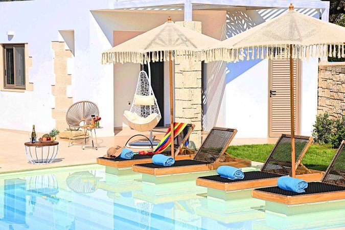 Blue Lake Villa Heated Pool — photo 2