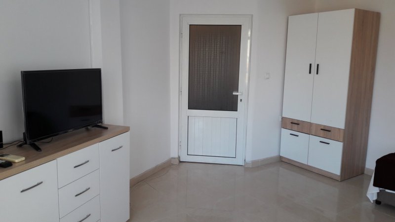 Bogoridi Apartment — photo 4