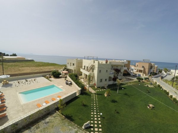 Almyra Apartments — photo 6