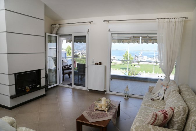 Konstantinos Luxury Apartment — photo 1