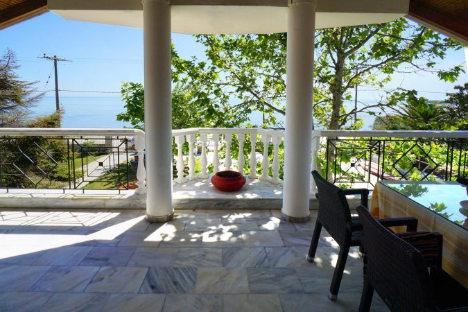 Mary's Beach Villa - Mandra — фото 2