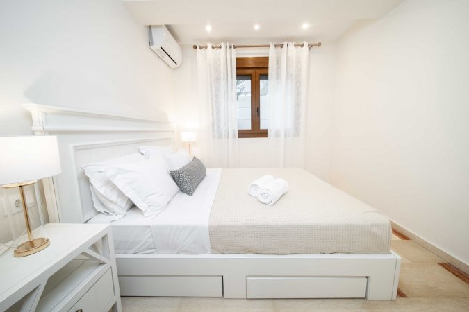 Beach Villa with 3 Bedrooms [W Villas] — photo 3