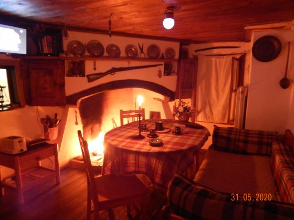 The house of the artist Gabriel Vichev-Kalmi — photo 6