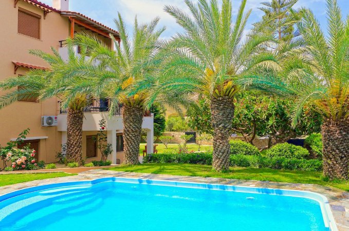 Villa Karteros with private swimming pool — photo 4