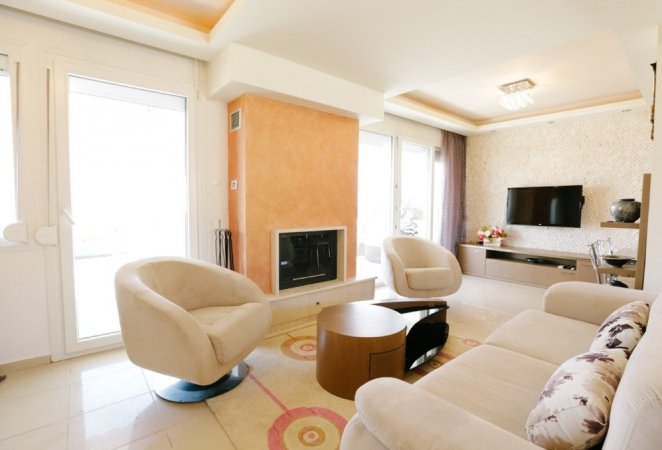 Mira Mare Beachfront Villa — снимка 3