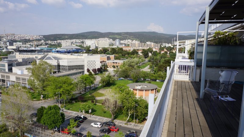 Breathtaking Seaview Apartment - Top Location!