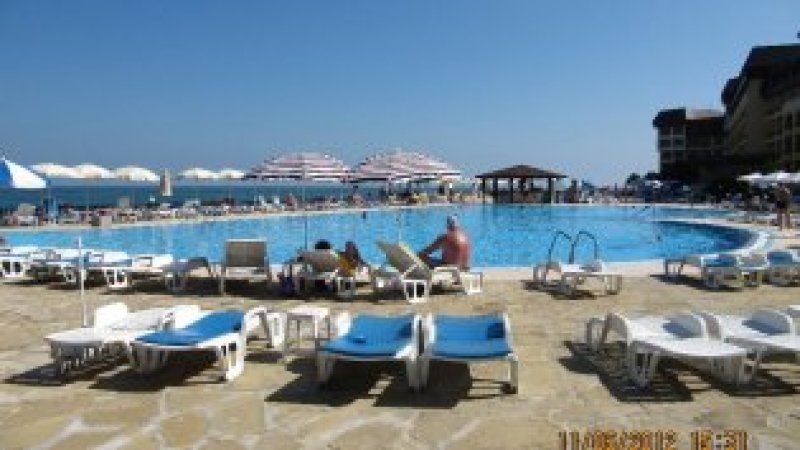 Apartment in Royal Beach Plaza — photo 6