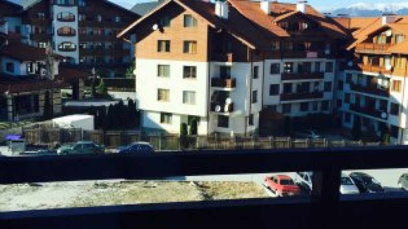 Apartment Emerald Hotel Bansko Next to the gondoa — photo 1