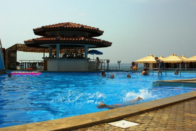 Apartments in Sveti Vlas. Complex "DIAMANT" — photo 4