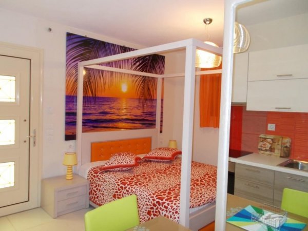RESIDENCE for 2 PEOPLE — photo 1