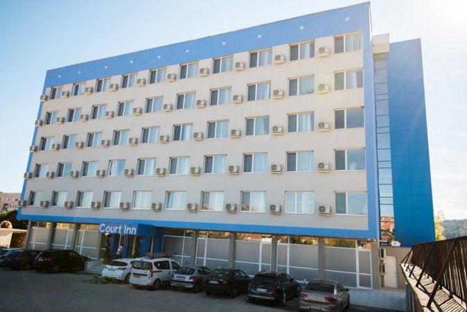 We offer apartments for rent in hotel "Court Inn", Panagyurishte — photo 2