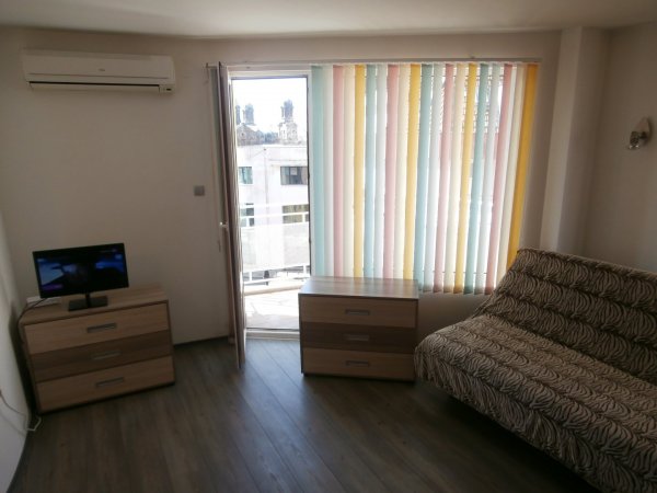 Studio for rent in top center of Burgas — φωτογραφία 3