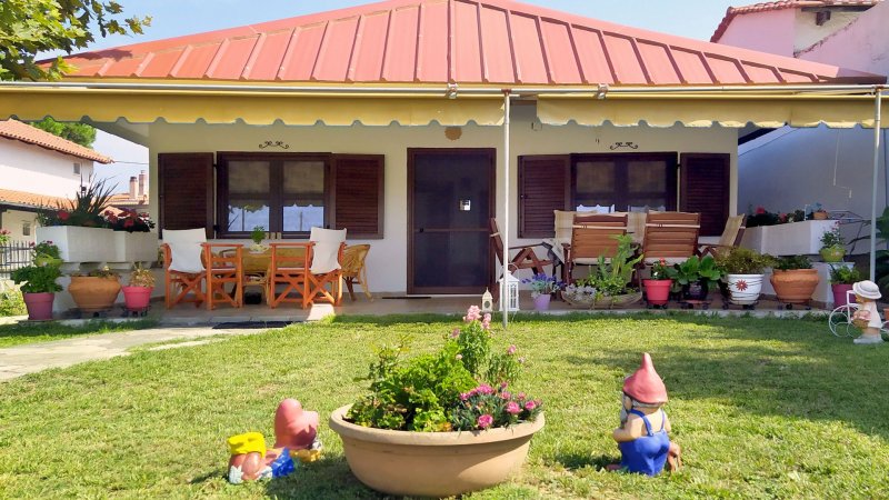 Efi's Beach House — photo 3
