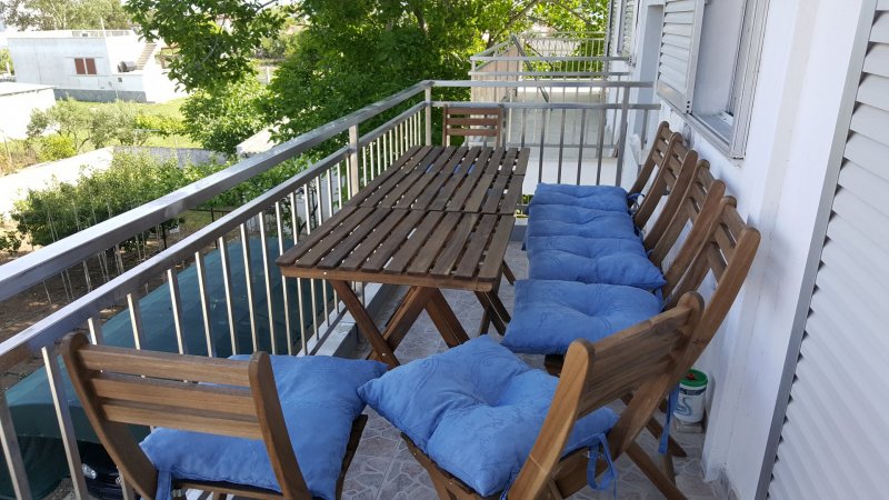 Аpartments Mesi — фотографија 2