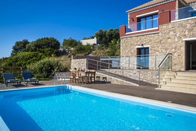 BRAND NEW VILLA: Entheos Private Villa sea views and infinity swimming pool — photo 5