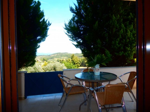 Kripis Apartment Paliouri No3
