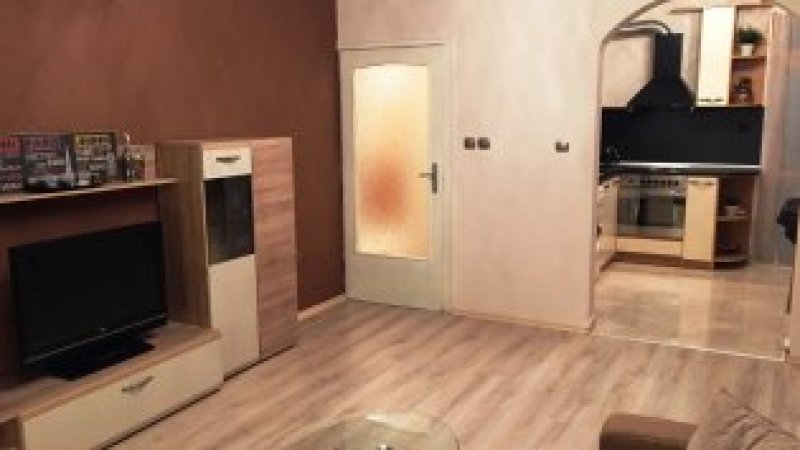 Apartment with 2 bedrooms in centre of Varna — photo 6