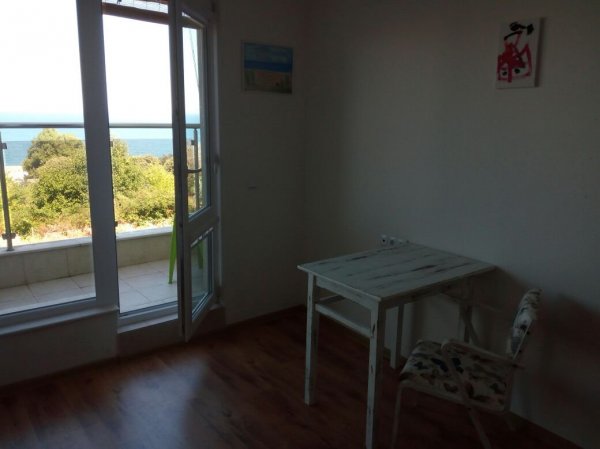 Two-storey apartment with a view to the Sea and its own plot! — photo 4