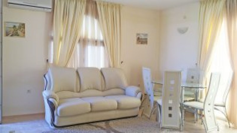 Apartment with 2 bedrooms in Sveti Vlas — photo 1
