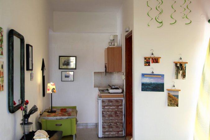Apokoros Craft Deco Apartment near the sea in traditional Kalyves Crete Greece — photo 5
