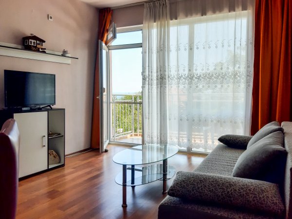 Two bedroom apartment in Rezvaya house — photo 1