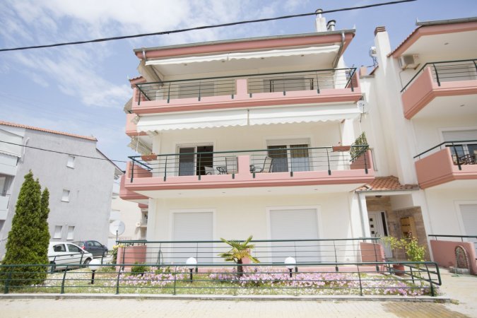 Eri Apartment — photo 3