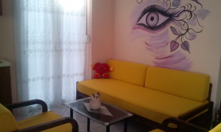 Apartment with a huge Balcony and 10 min away from Metro! — фото 1