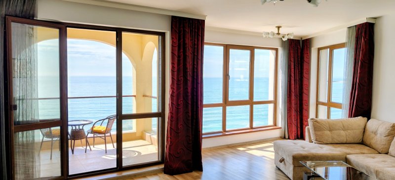 Apartament pe prima linie la mare • Kabakum, Varna • aproape de Nisipurile de Aur — fotografie 6