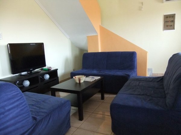 2 bedroom house in Nea Fokea — photo 4