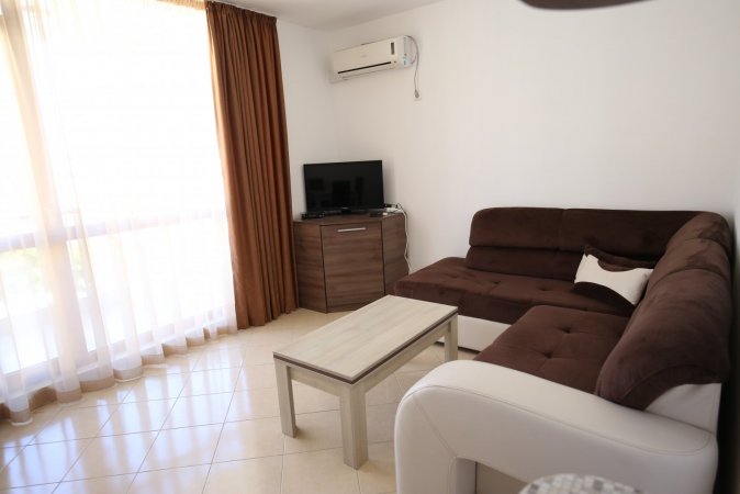 Apartment in Reef complex — photo 1