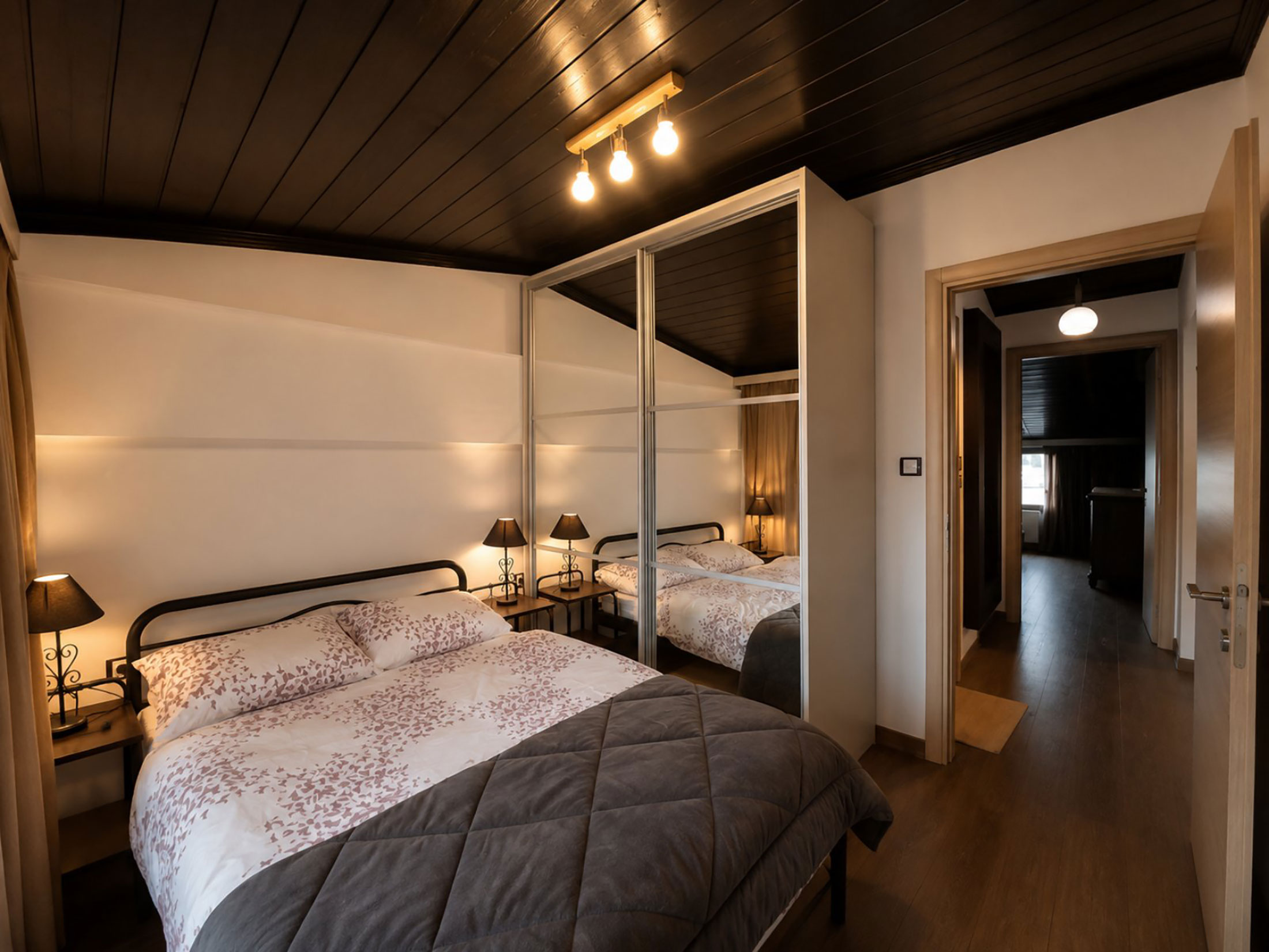 Captain’s Harbor Panorama | Seafront Maisonette in Fanari